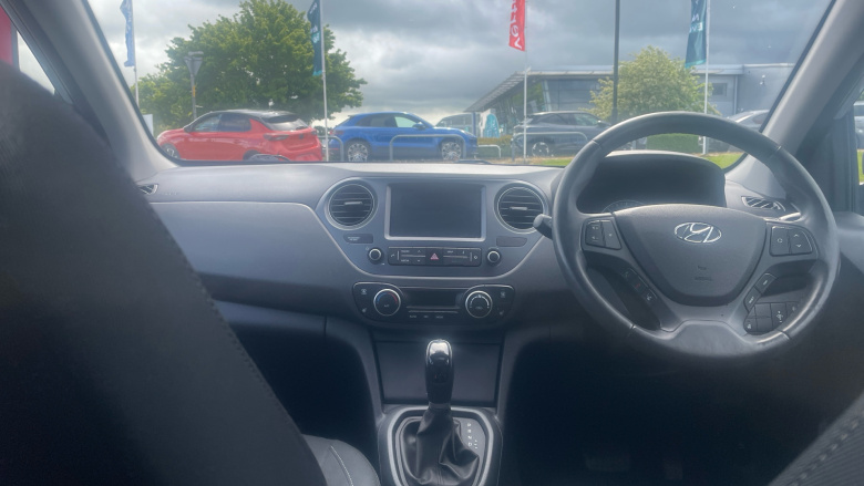 Hyundai i10 1.2 Premium SE 5dr Auto Petrol Hatchback